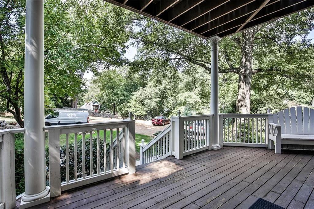 826 Dixie Avenue 4