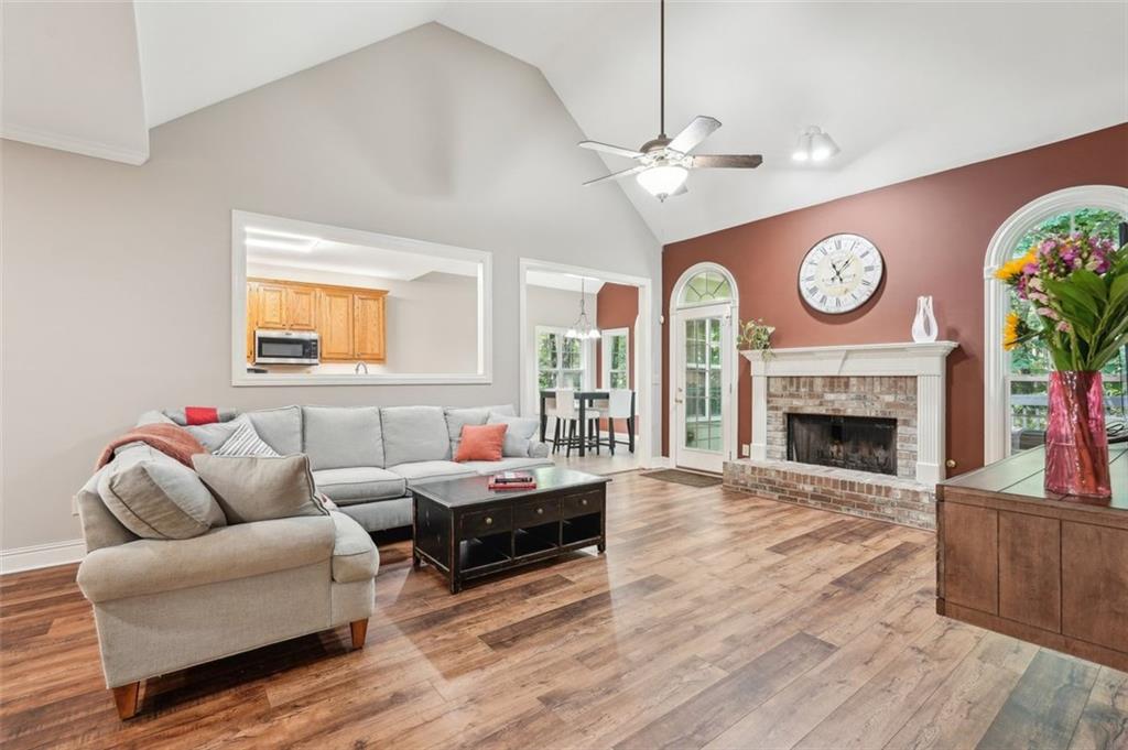 2297 Herring Woods Way, Grayson, Georgia image 4