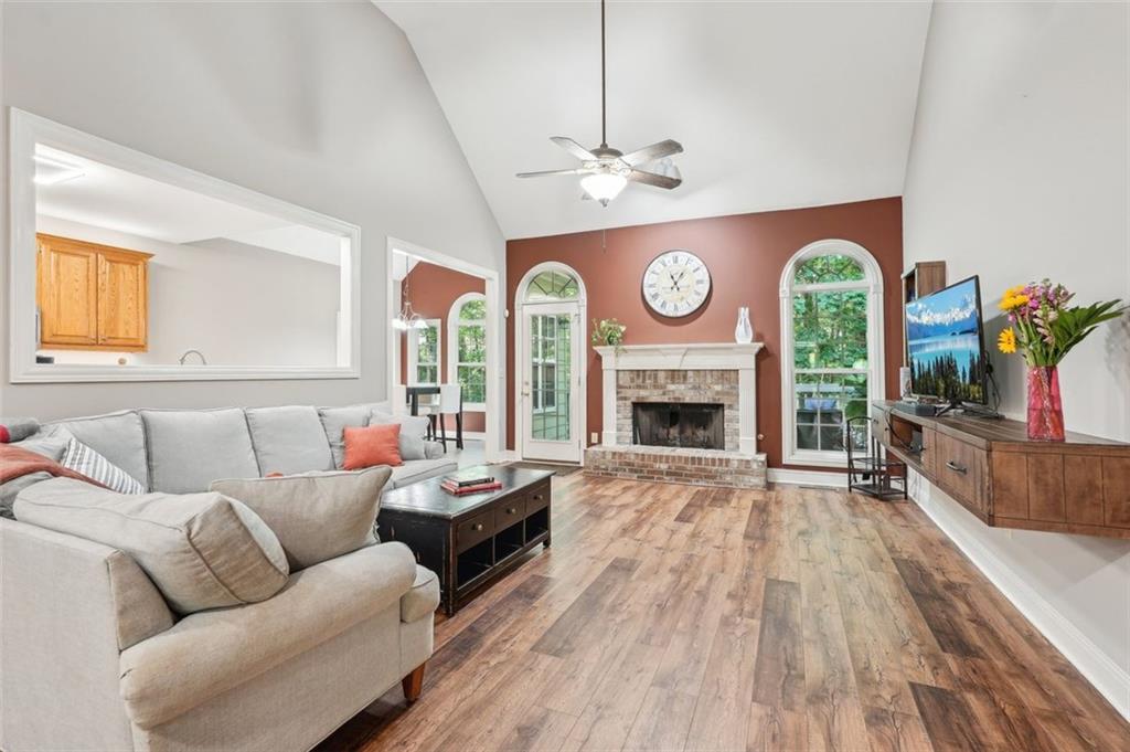 2297 Herring Woods Way, Grayson, Georgia image 3