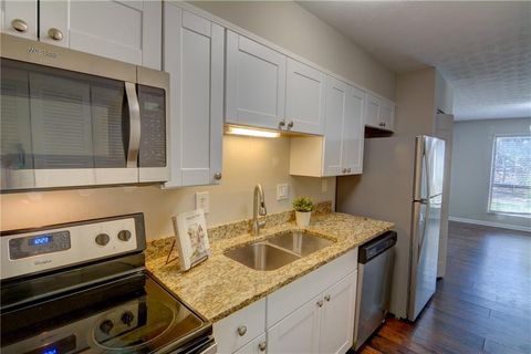 6241 Overlook Road 6241 Peachtree Corners GA 30092