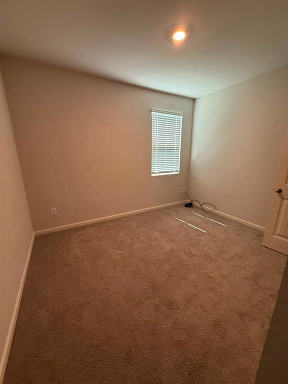 7481 Hawk Tail Way