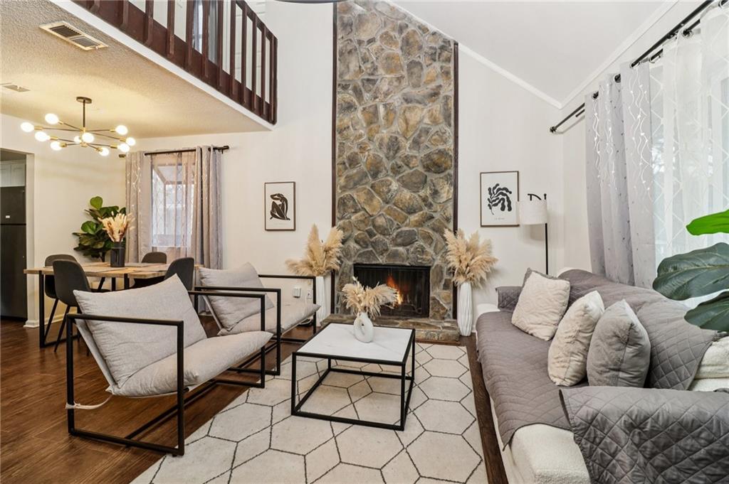 1138 Falling Water Drive SE