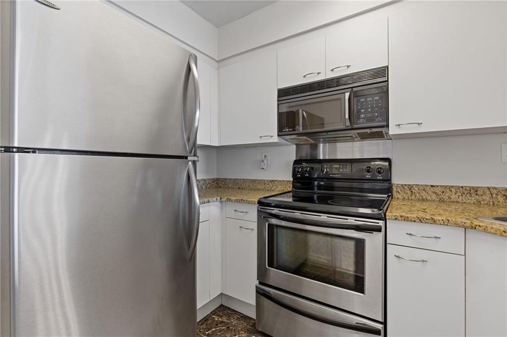 2870 Pharr Court S NW 1209