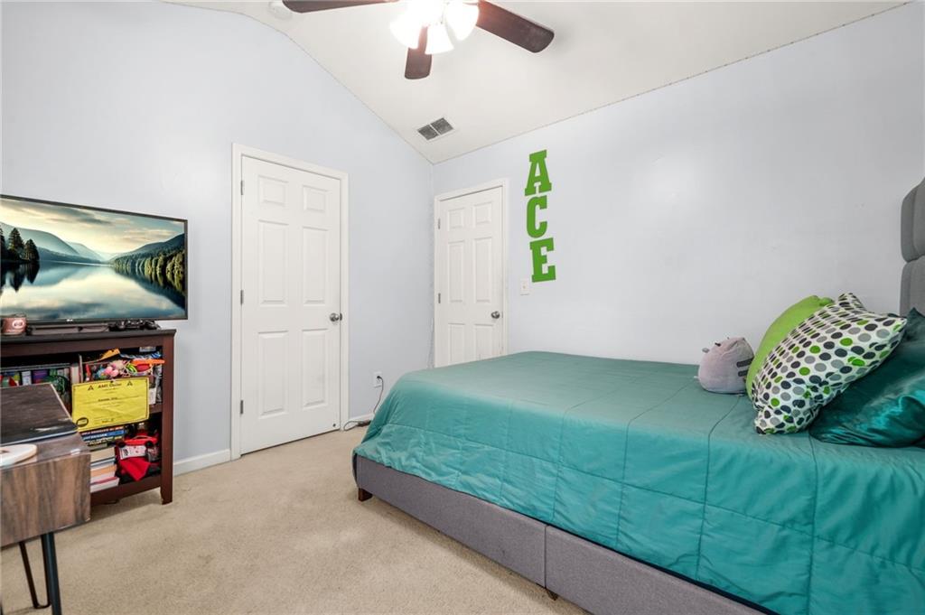 1326 Castleberry Drive, Buford, Georgia image 29