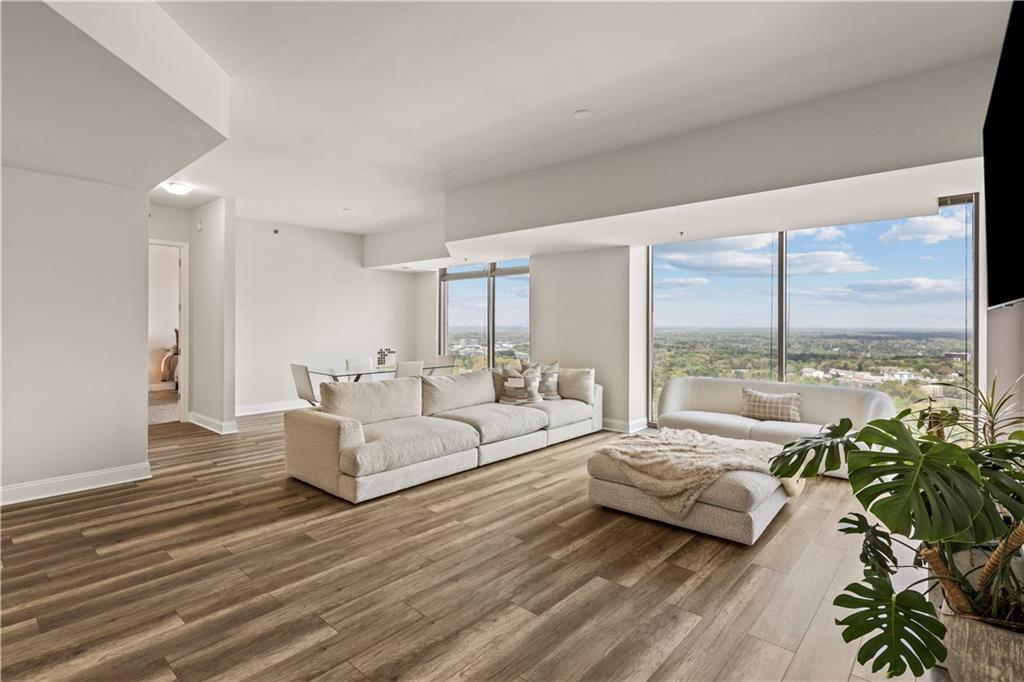 270 17th Street NW 3604