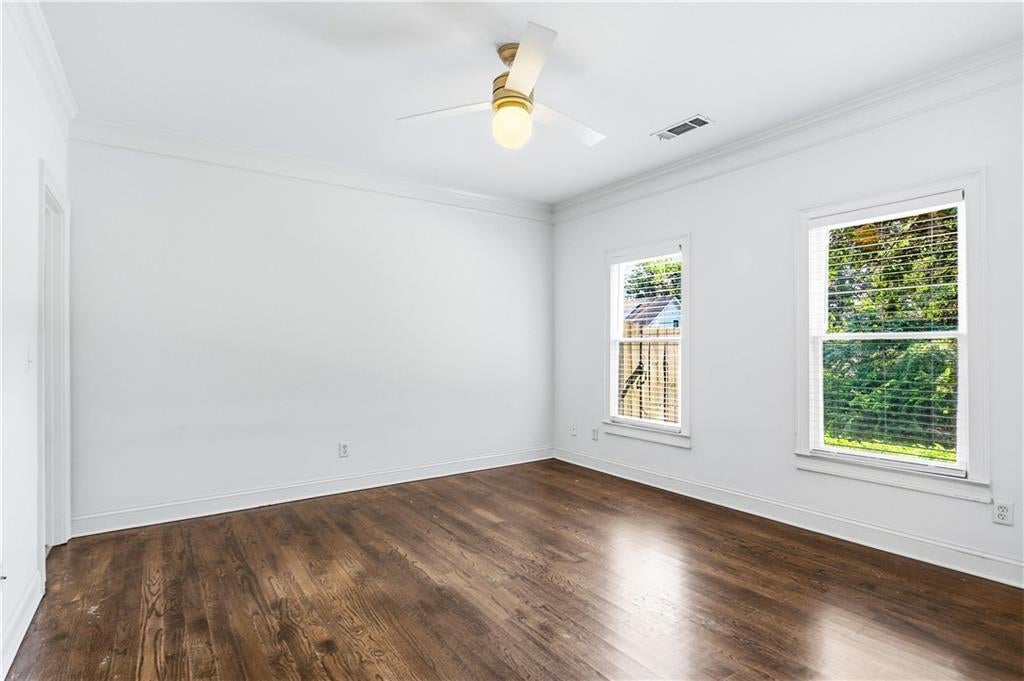 64 Bass Street SE