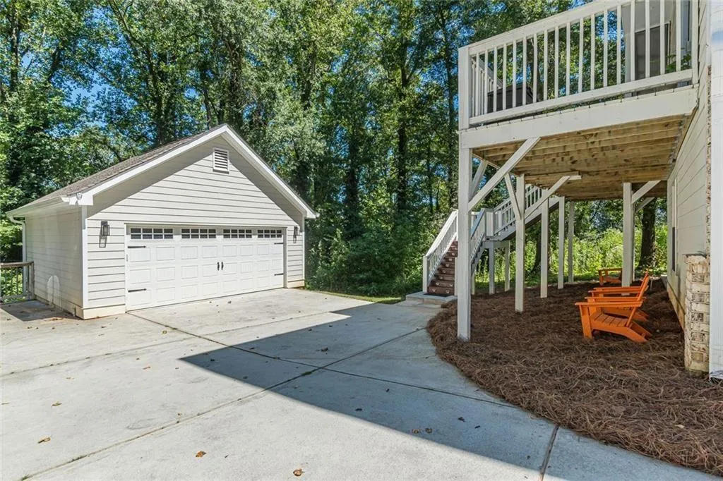 Atlanta, Georgia 30316, United States, 5 Bedrooms Bedrooms, ,4 BathroomsBathrooms,Residential,Pending,250957