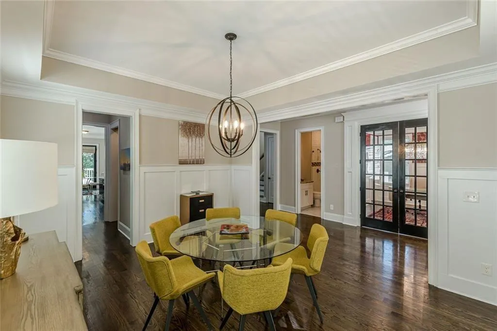 Atlanta, Georgia 30316, United States, 5 Bedrooms Bedrooms, ,4 BathroomsBathrooms,Residential,Pending,250957