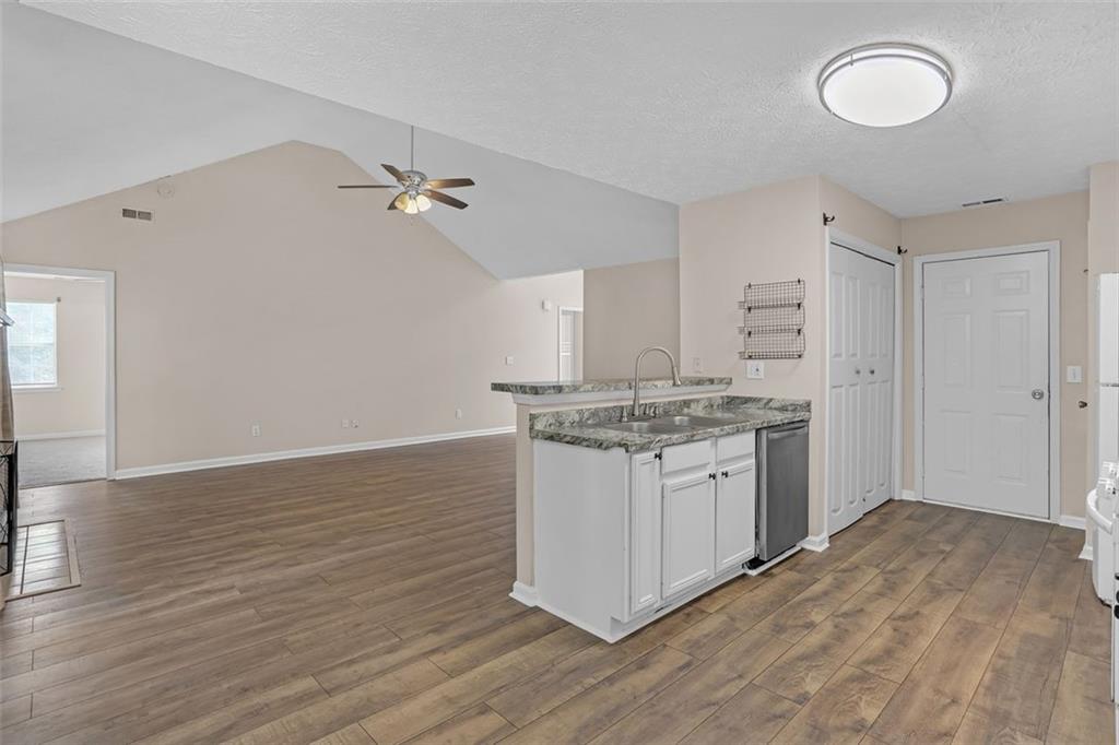 Cross Creek - Residential