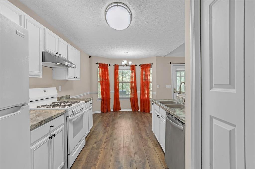 Cross Creek - Residential