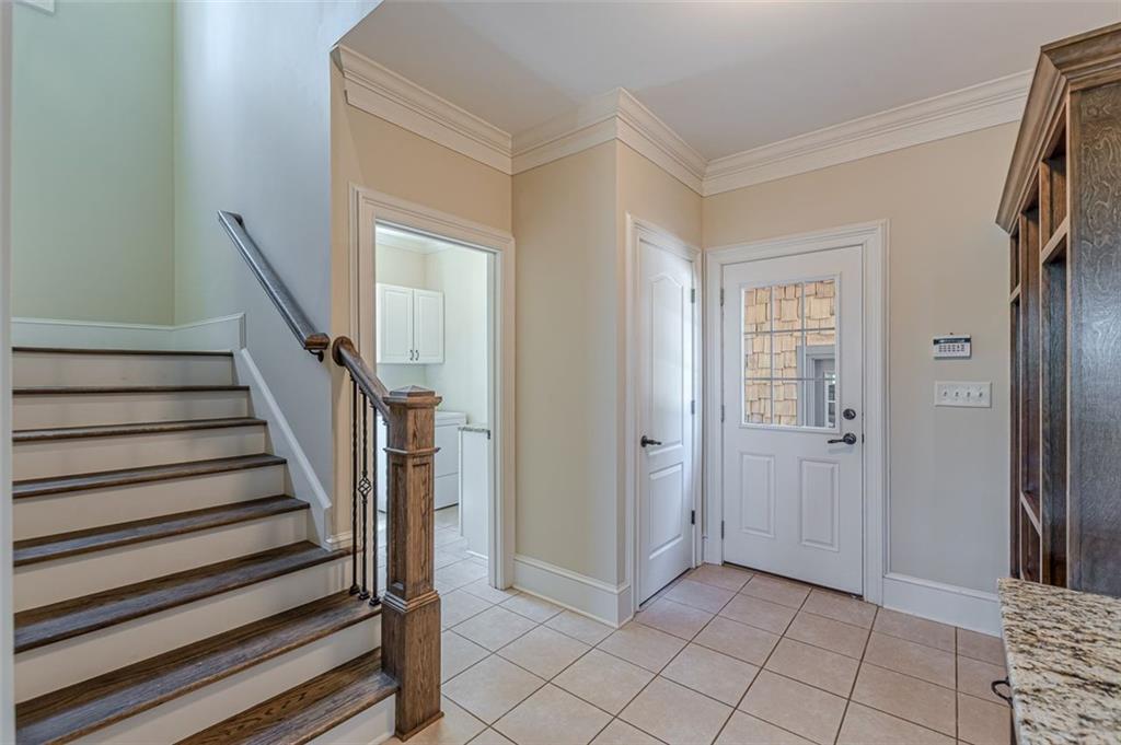 111 Forest Overlook Drive, Forsyth, Georgia image 18