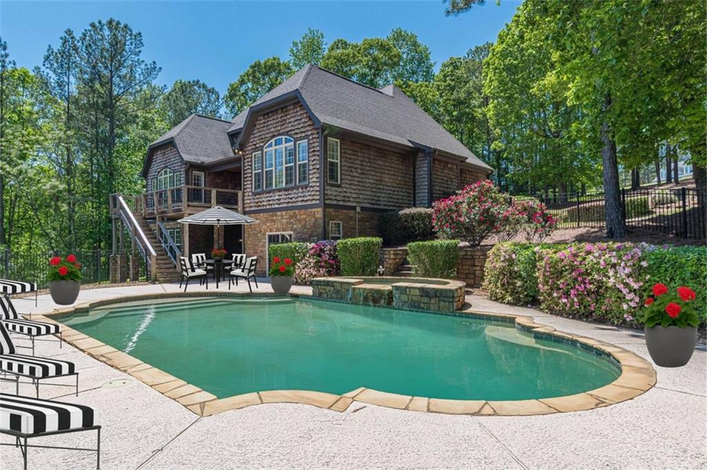 111 Forest Overlook Drive, Forsyth, Georgia image 2