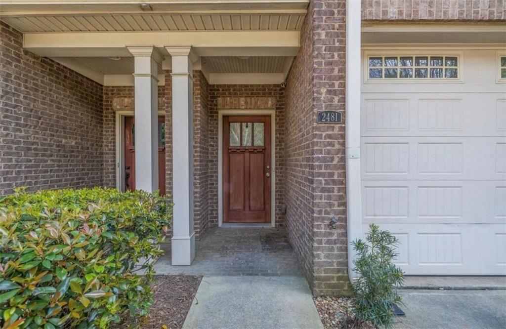2481 Palladian Manor Way SE