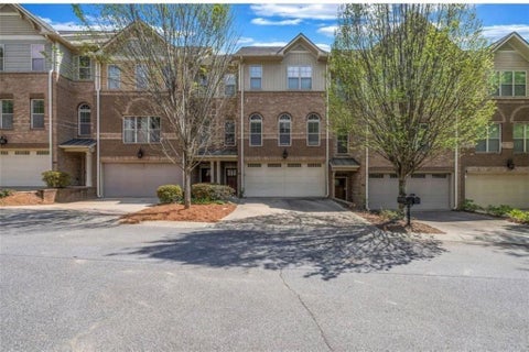 Townhouse For Sale - 2481 Palladian Manor Way<br/> Atlanta, GA 30339