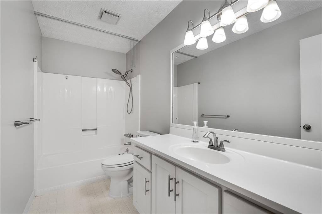 Bramble Oak - Residential