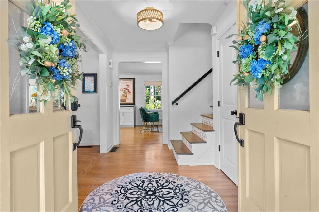 255 JADE COVE Circle