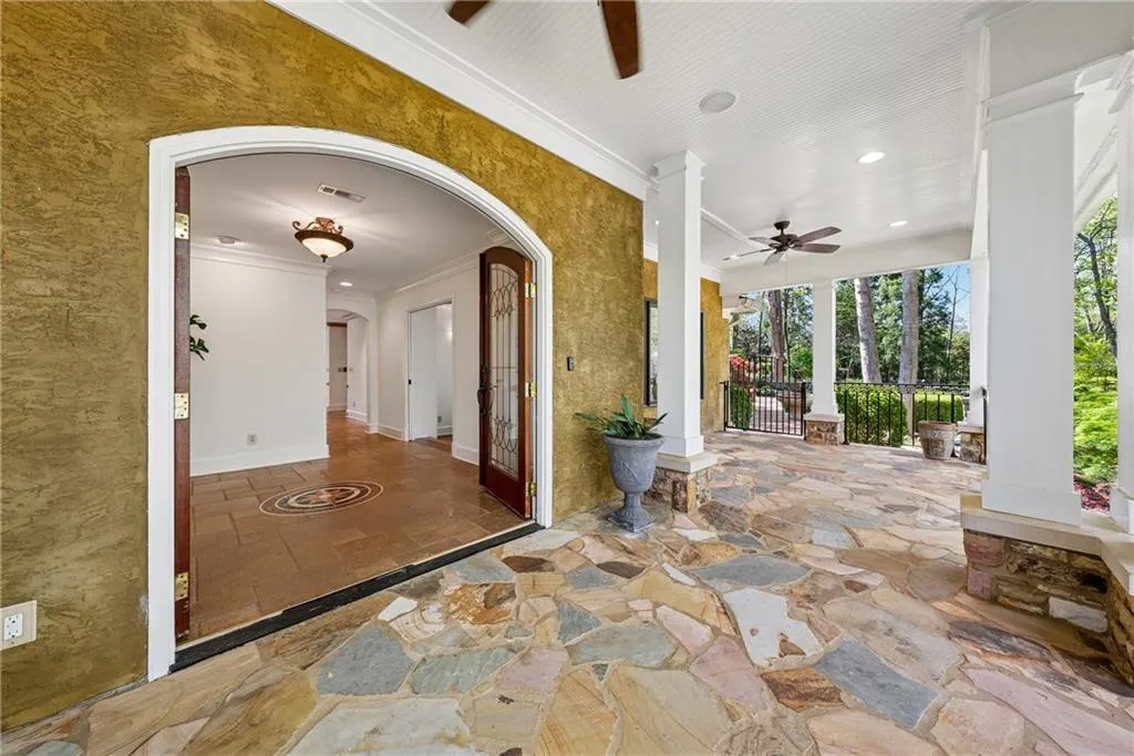 Marietta, Georgia 30066, United States, 6 Bedrooms Bedrooms, ,6 BathroomsBathrooms,Residential,Active,110480