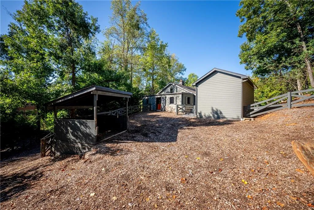 Marietta, Georgia 30066, United States, 6 Bedrooms Bedrooms, ,6 BathroomsBathrooms,Residential,Active,110480