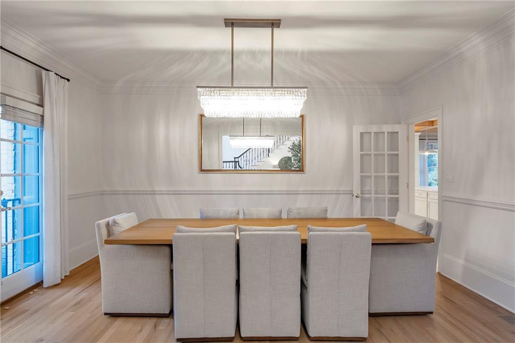 White Columns - Residential