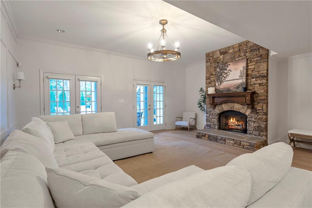 White Columns - Residential