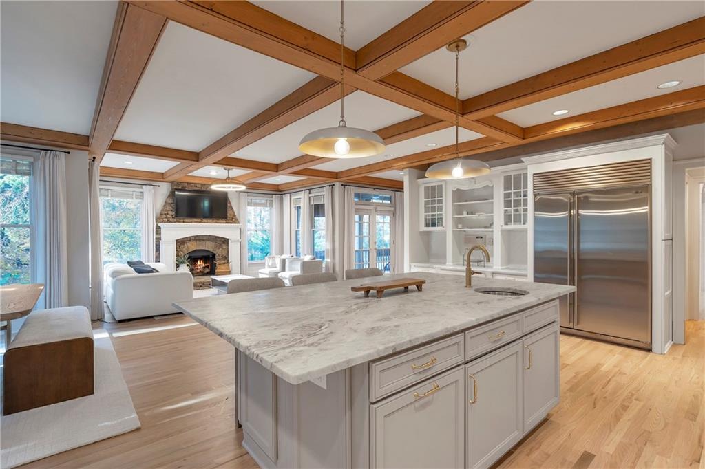 White Columns - Residential