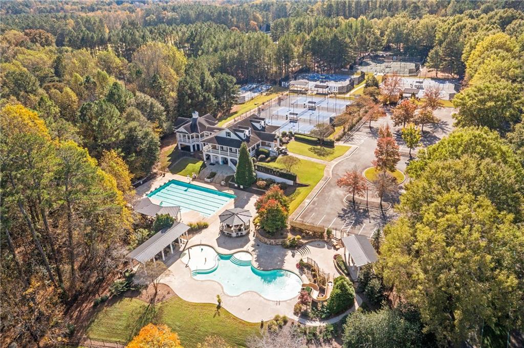 White Columns - Residential