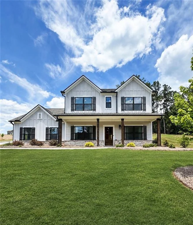 1025 Red Oak Blvd