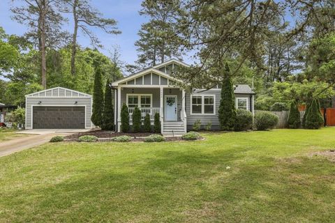 Photo of 1666 N Columbia Place, Decatur, GA 30032 (MLS # 7766950)