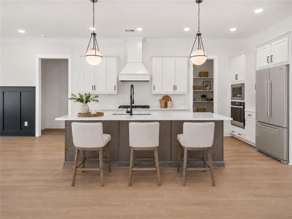 208 Knollwood Bend