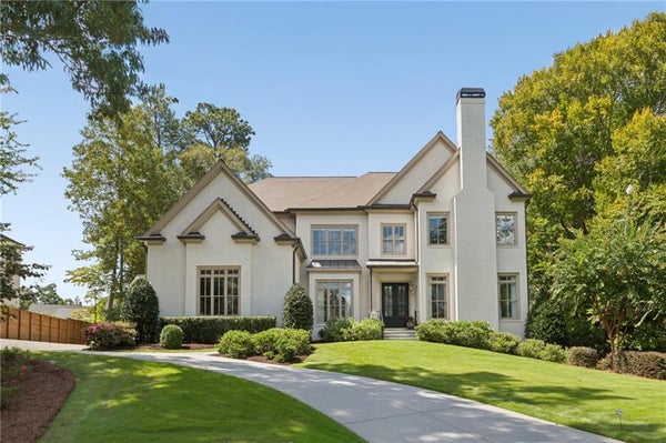 4566 DUDLEY LN, SANDY SPRINGS, GA 30327 - Image 03ea7e07e2e667689fef068621ecb525/3963821709