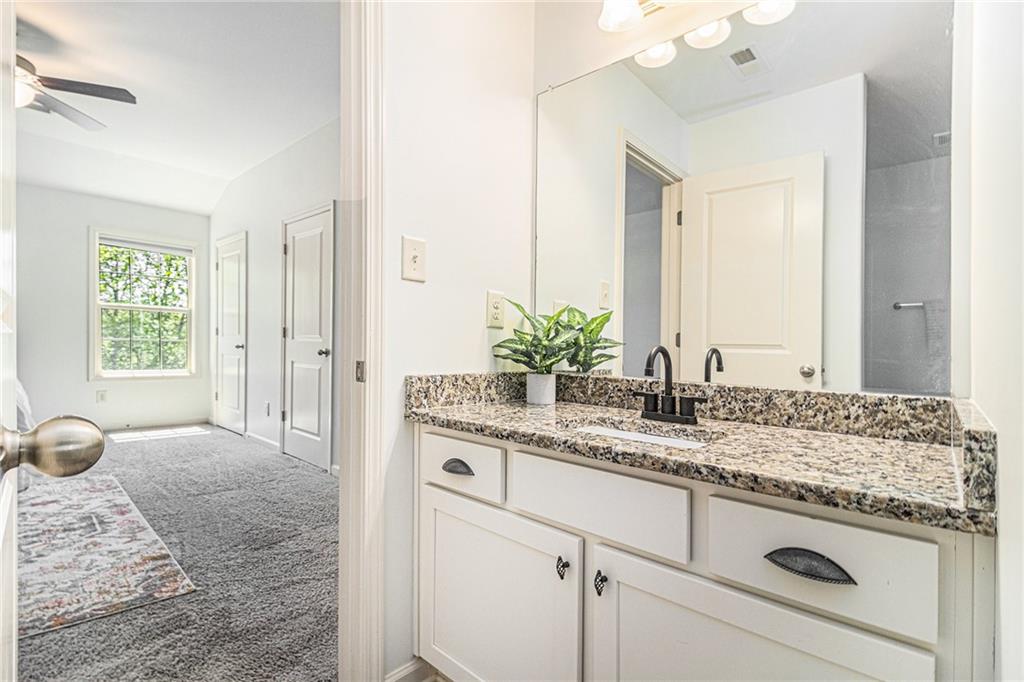 213 Briandwood Drive, Newnan, Georgia image 14