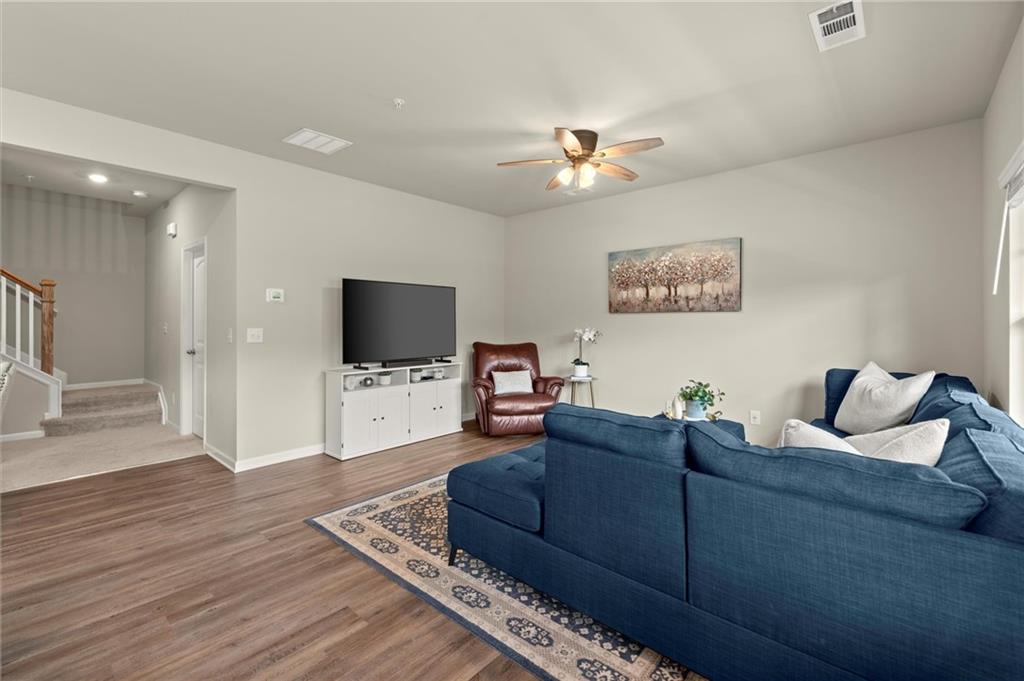 2110 Prichard Park Drive, Kennesaw, Georgia image 4