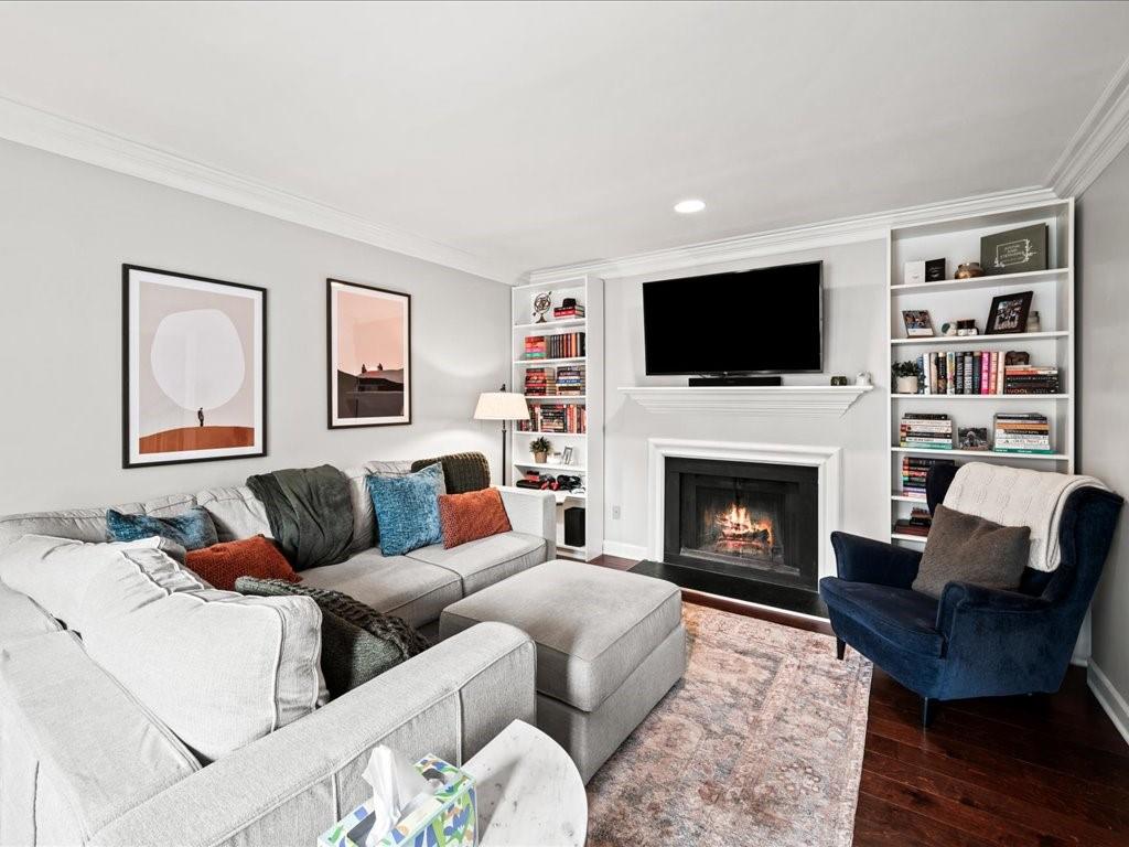 50 Mount Vernon Circle