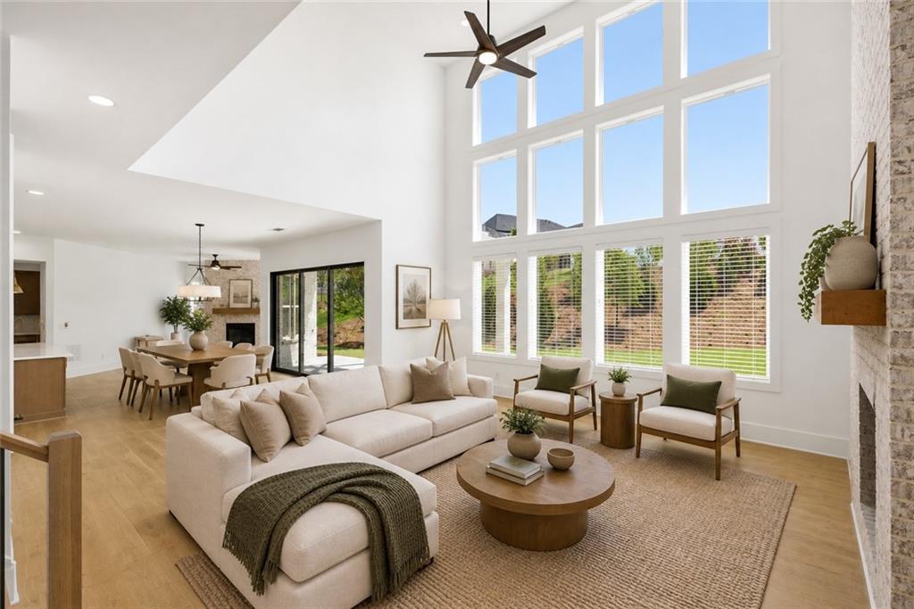 4300 HAWTHORN Circle