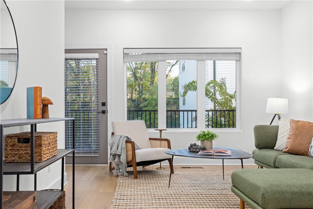 1438 Walker Place SE