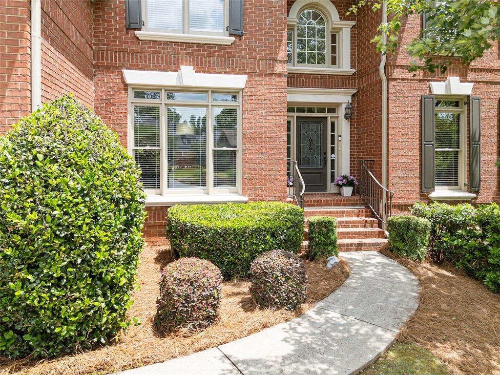 330 Broad Leaf Court