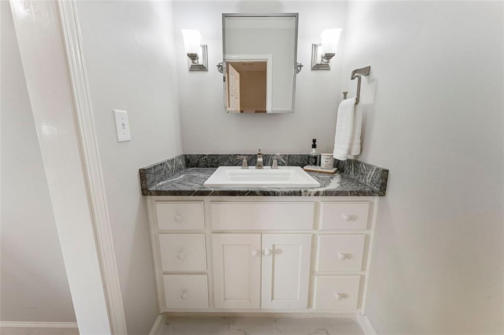 330 Broad Leaf Court, Johns Creek, Georgia image 45
