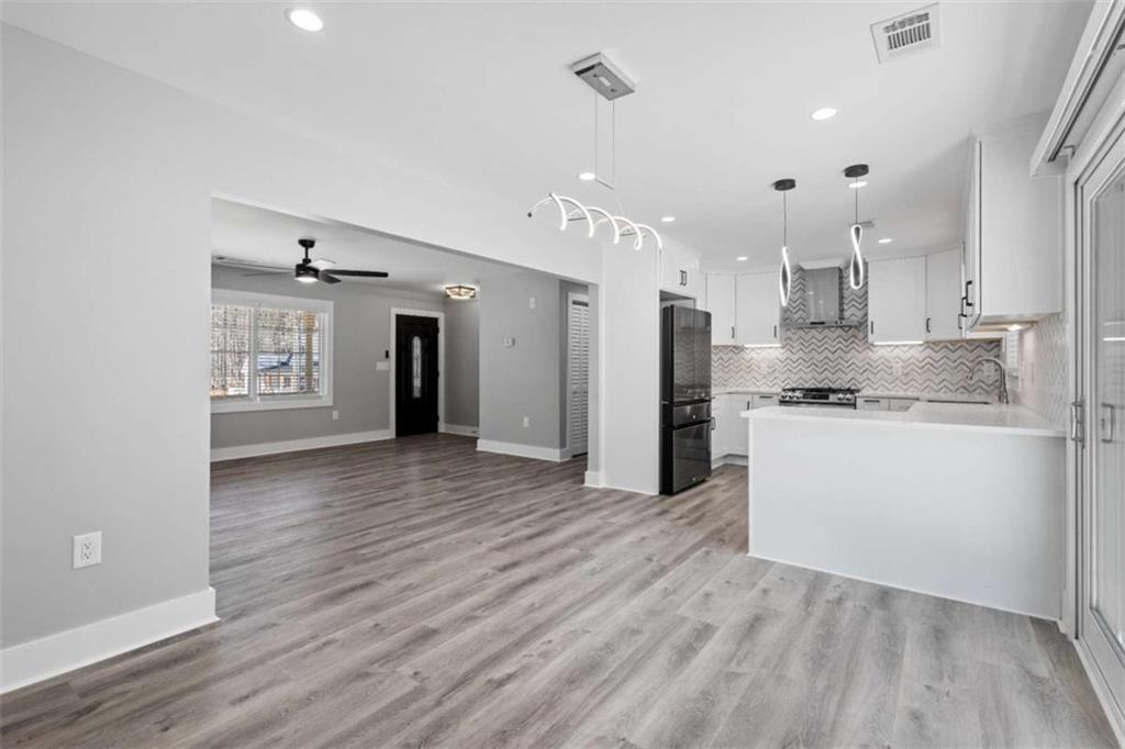 5109 Dogwood Hills Drive