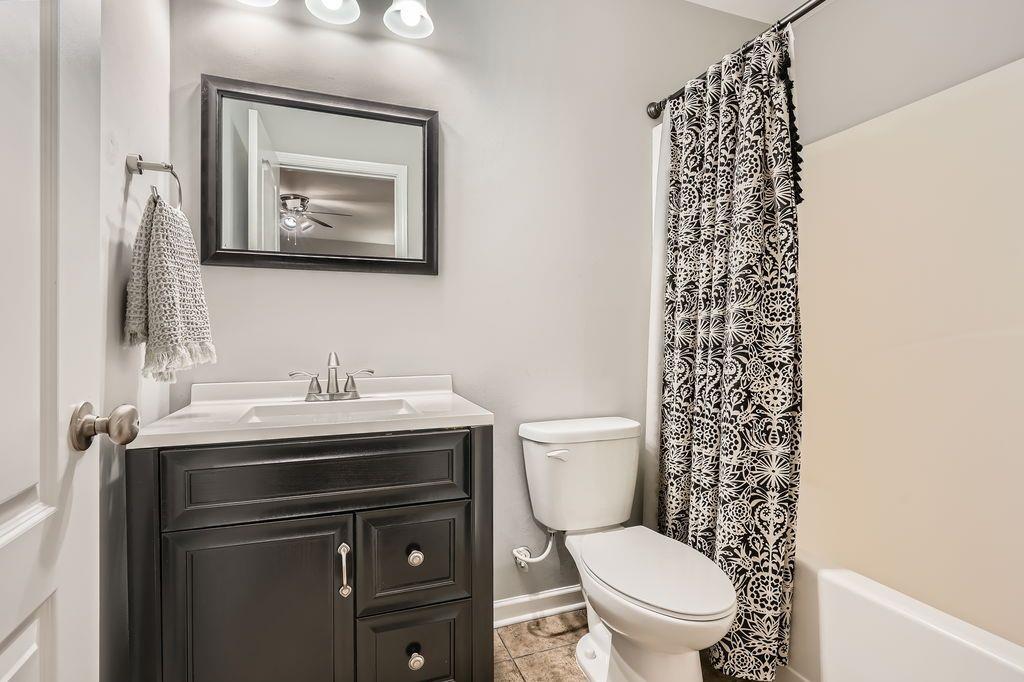 2300 Whiteoak Drive Southeast Drive, Smyrna, Georgia image 24