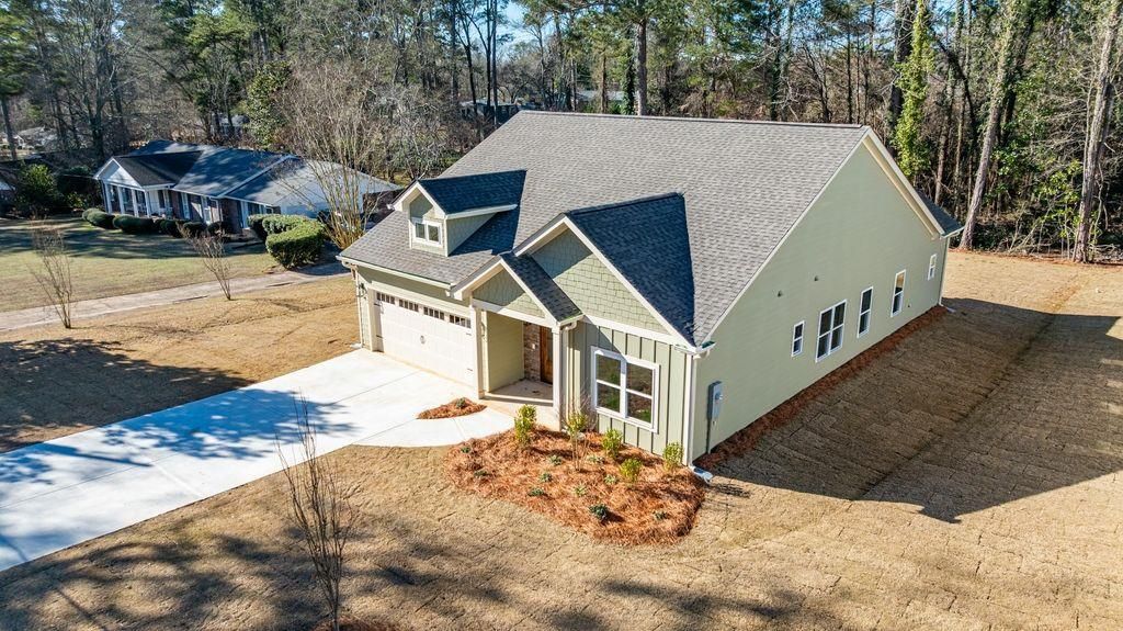 Photo of 135 Beavers Street, Carrollton, GA 30117 (MLS # 7704501)