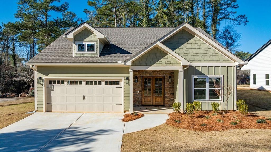 Photo of 135 Beavers Street, Carrollton, GA 30117 (MLS # 7704501)