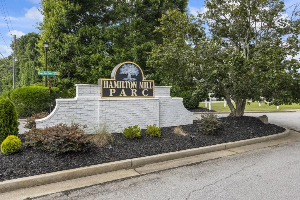 Buford, Georgia 30519, United States, 5 Bedrooms Bedrooms, ,4 BathroomsBathrooms,Residential,Active,179245