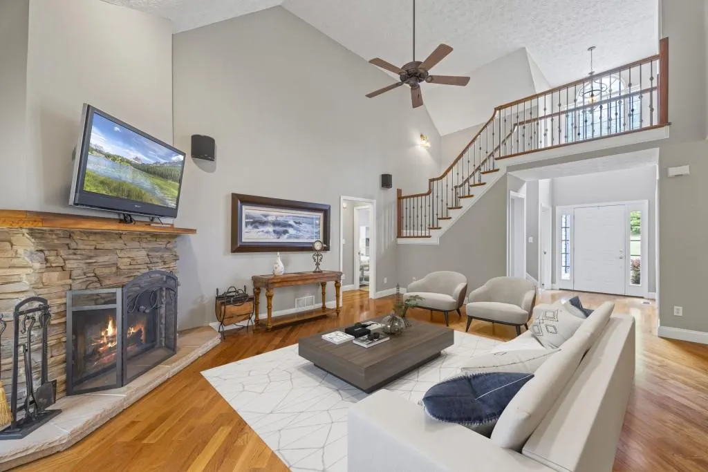 Buford, Georgia 30519, United States, 5 Bedrooms Bedrooms, ,4 BathroomsBathrooms,Residential,Active,179245