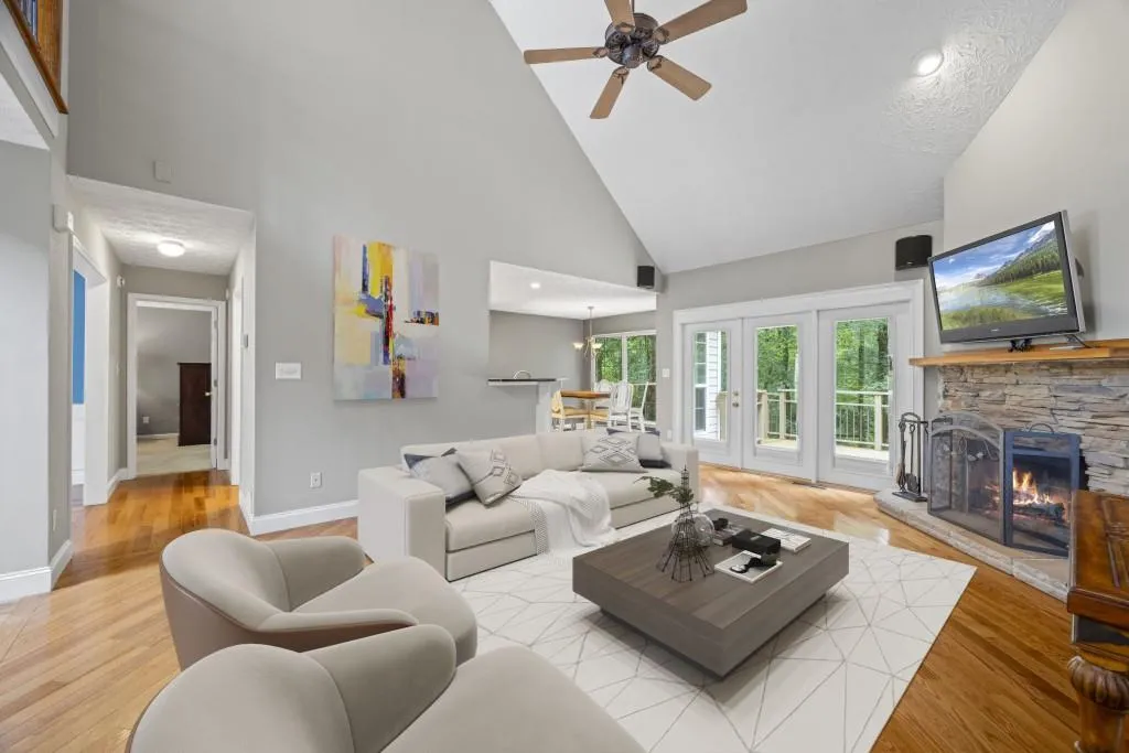 Buford, Georgia 30519, United States, 5 Bedrooms Bedrooms, ,4 BathroomsBathrooms,Residential,Active,179245