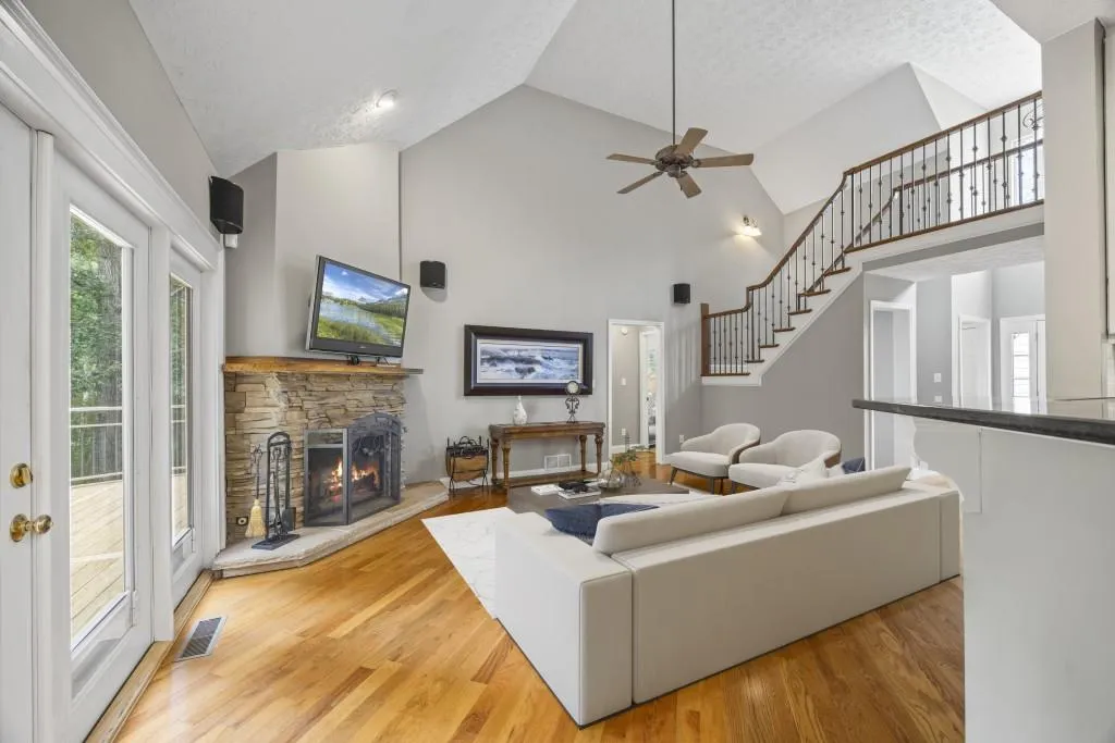 Buford, Georgia 30519, United States, 5 Bedrooms Bedrooms, ,4 BathroomsBathrooms,Residential,Active,179245