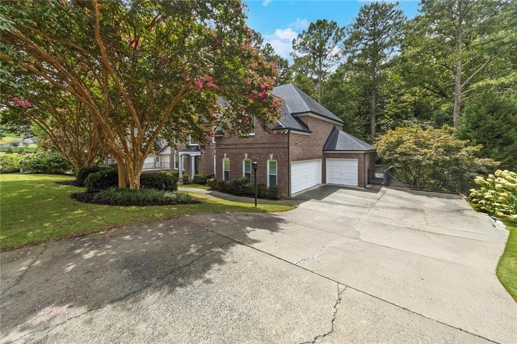 5035 Towne Lake Hills N