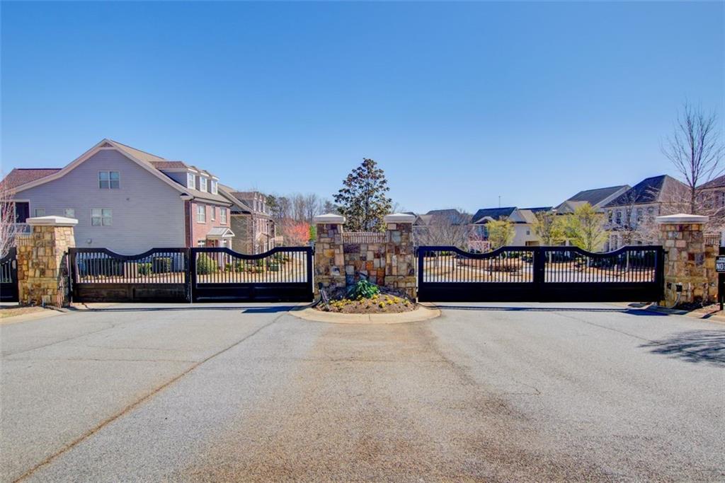 1040 Peyton View Court, Alpharetta, Georgia image 6