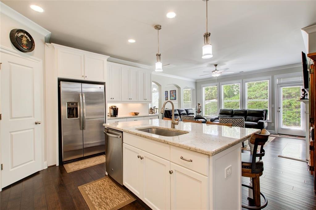 1040 Peyton View Court, Alpharetta, Georgia image 17