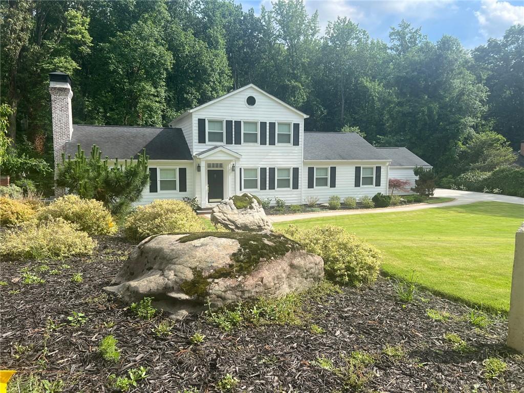 669 Dixon Drive