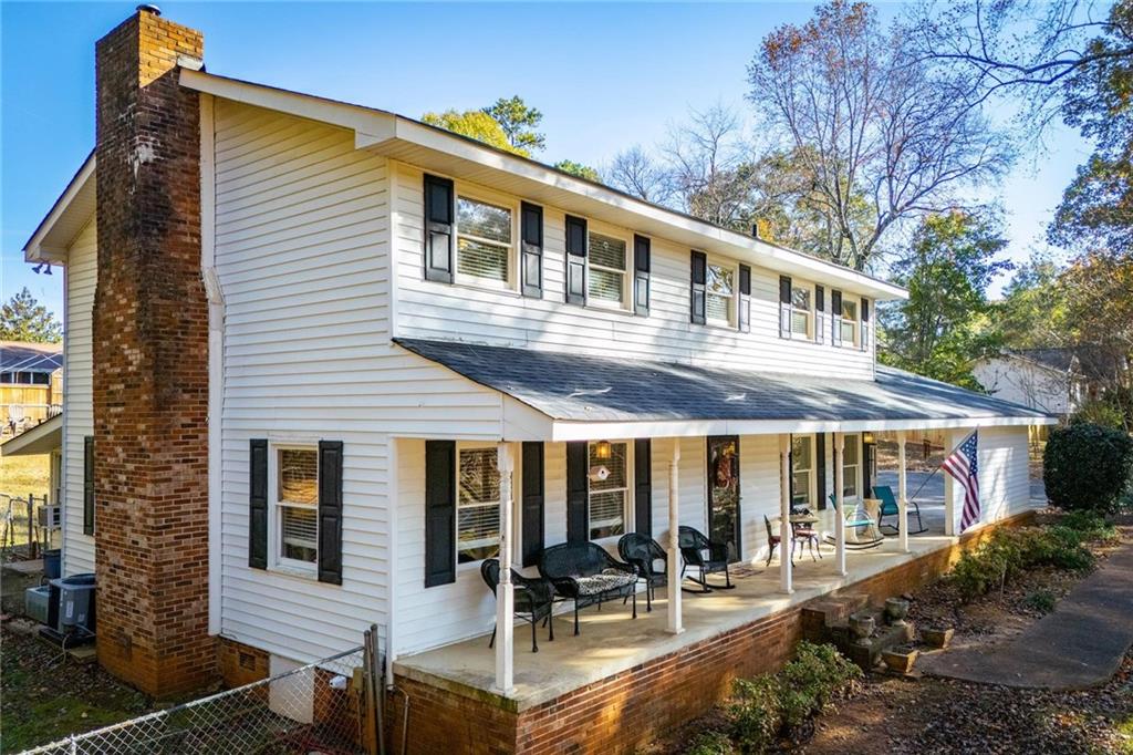 4049 Roy Court